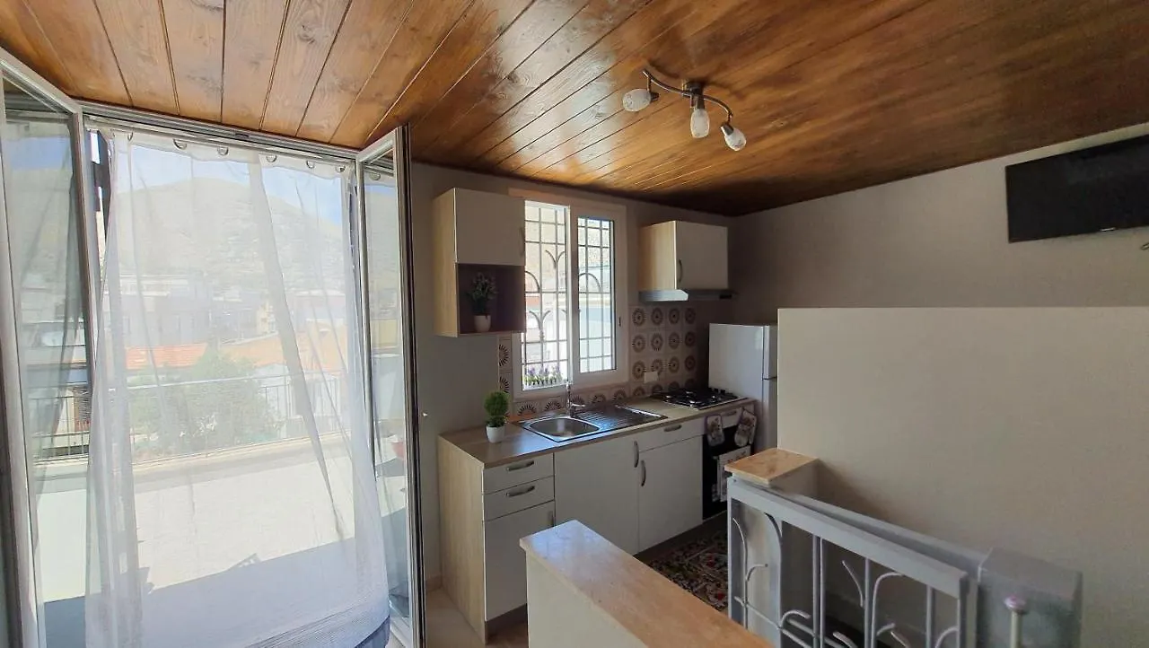 Holiday home Casa Vicino Mondello Villa Palermo